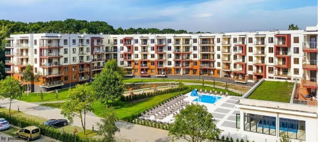 Apartament Z Basenem Laura Polanki Park Apartment โควอบเซก ภายนอก รูปภาพ